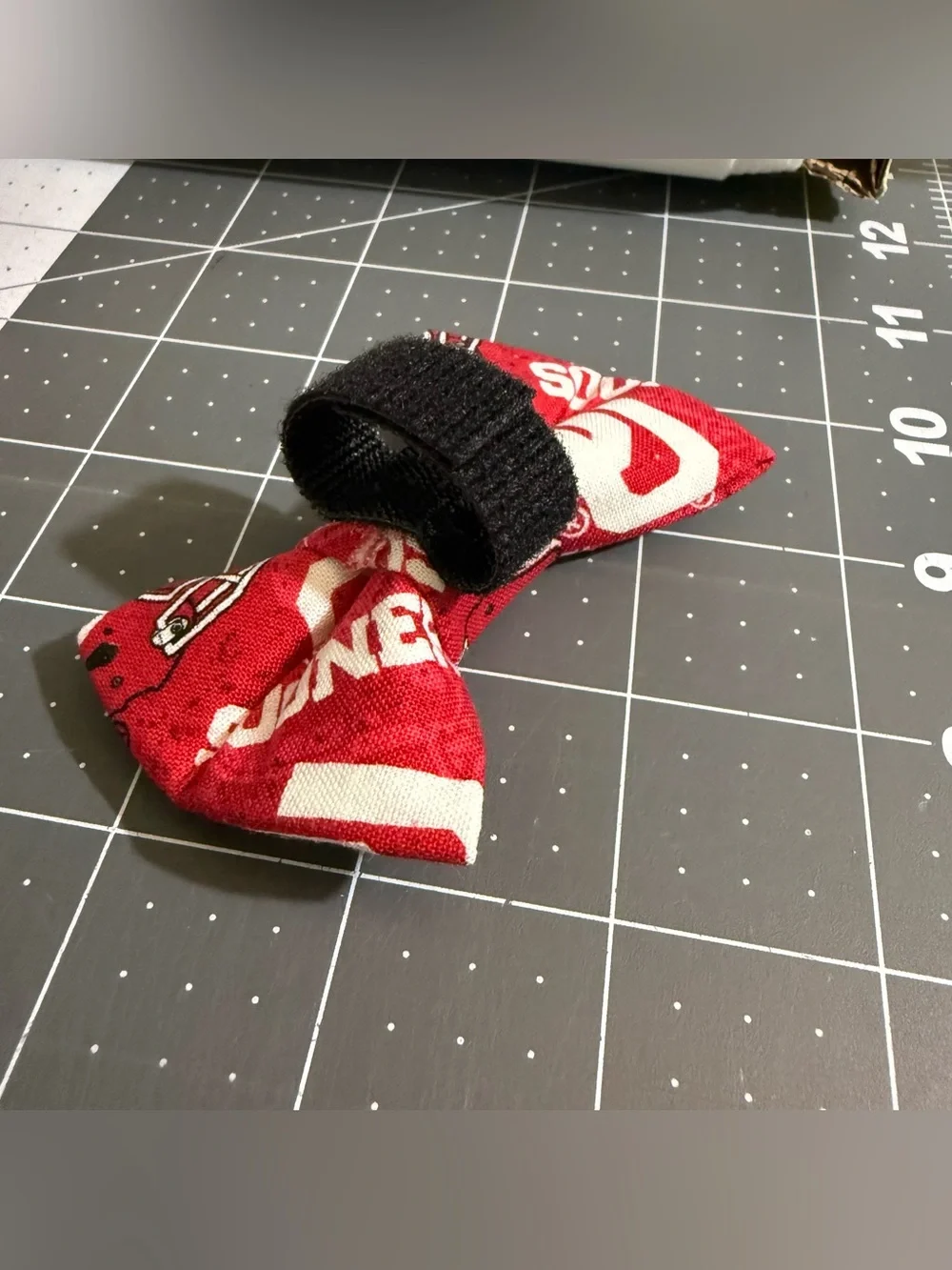 OU Pet Bowtie (medium)